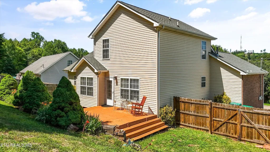 8223 Joshua Road Knoxville TN 37938