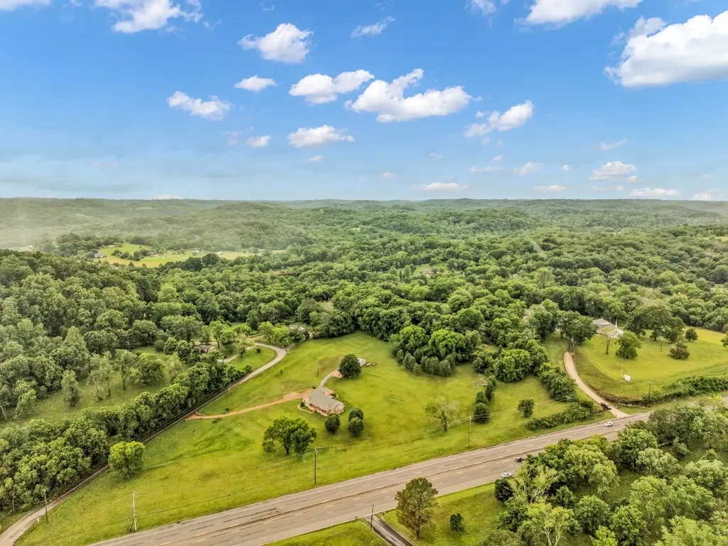 1725 Williamson Road Goodlettsville TN 37072