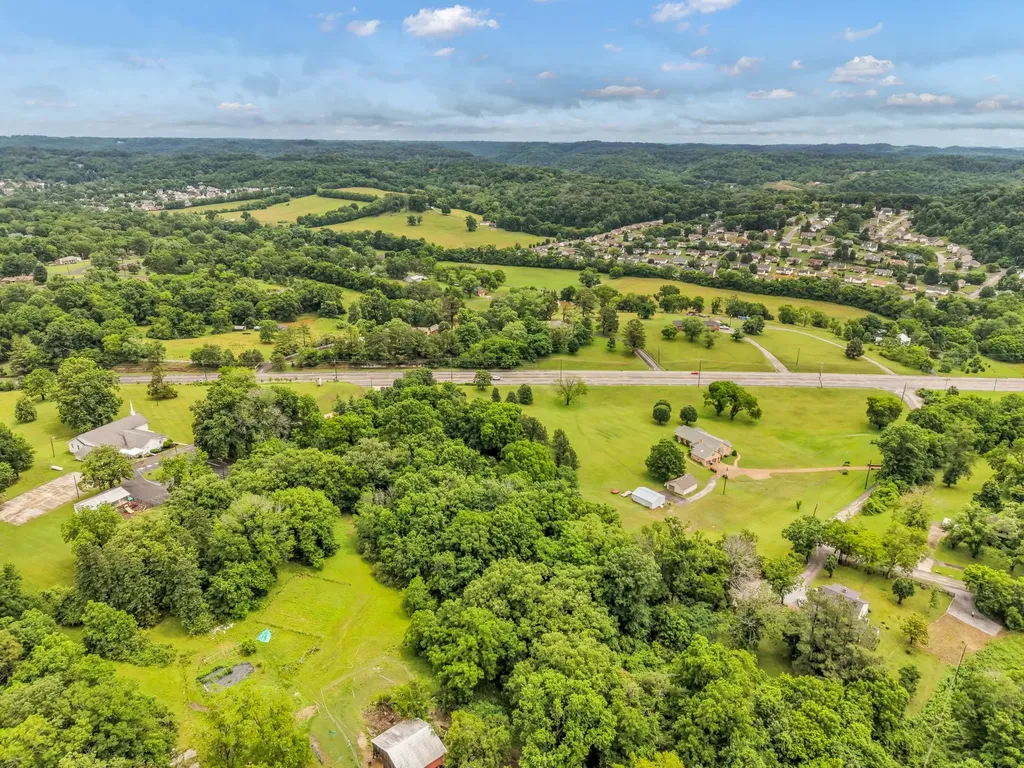 1725 Williamson Road Goodlettsville TN 37072