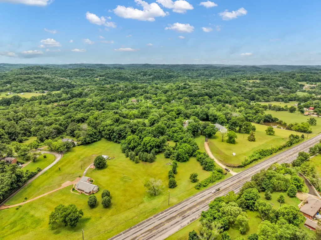 1725 Williamson Road Goodlettsville TN 37072