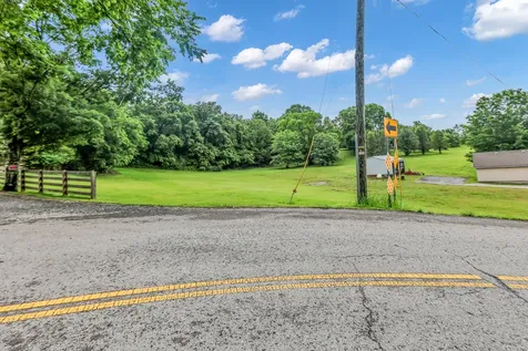 1725 Williamson Road Goodlettsville TN 37072