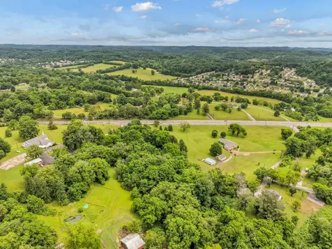 1725 Williamson Road Goodlettsville TN 37072