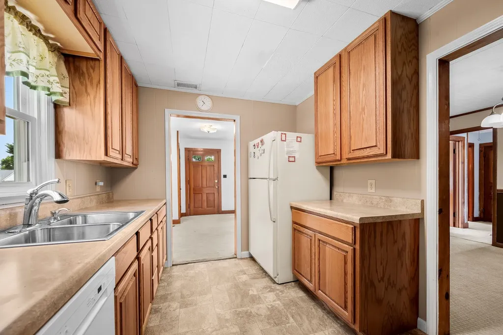 216 Anderson Drive Tullahoma TN 37388