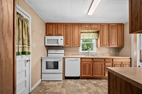 216 Anderson Drive Tullahoma TN 37388