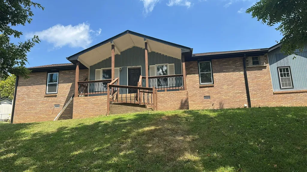 2516 Treetop Drive Antioch TN 37013