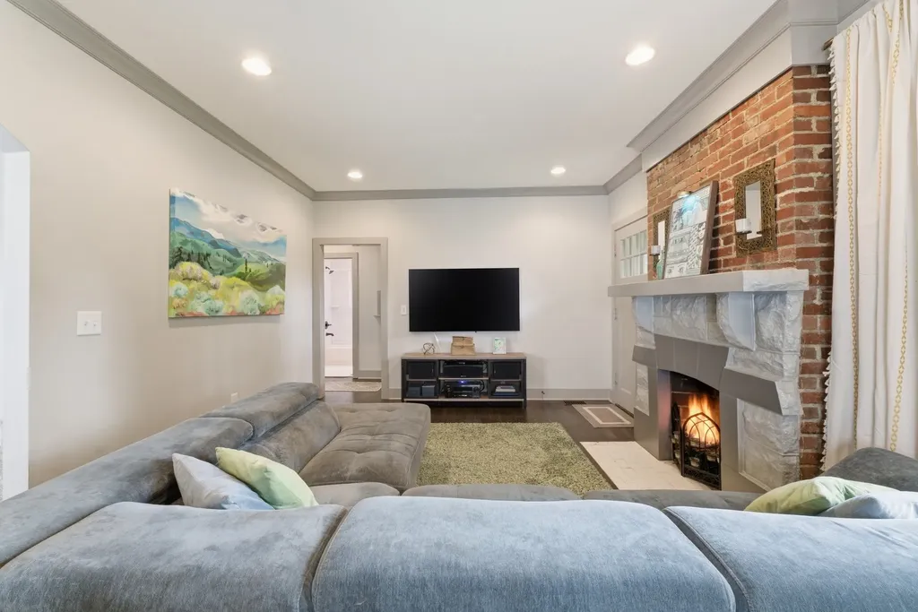 1010 Maxwell Avenue Nashville TN 37206