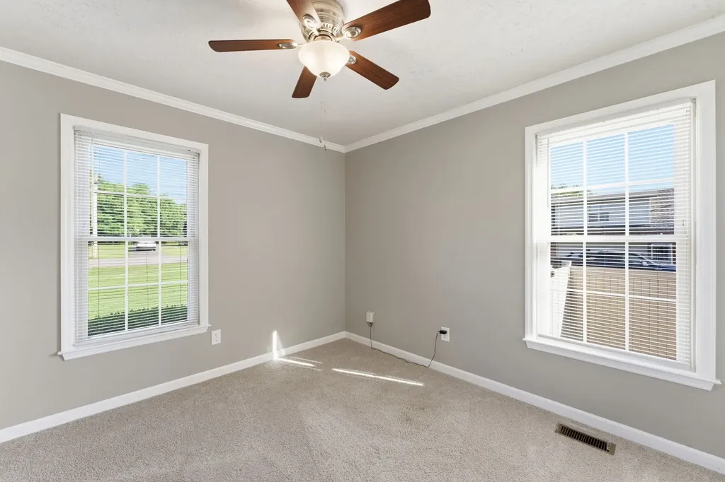 9633 Mount Ayre Way Murfreesboro TN 37129
