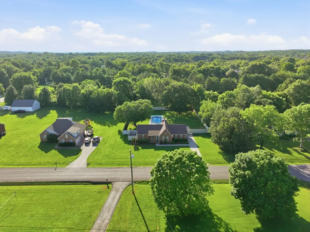9633 Mount Ayre Way Murfreesboro TN 37129