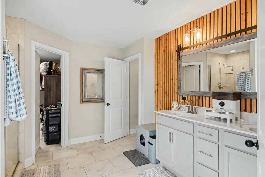 824 Snapdragon Court Clarksville TN 37042