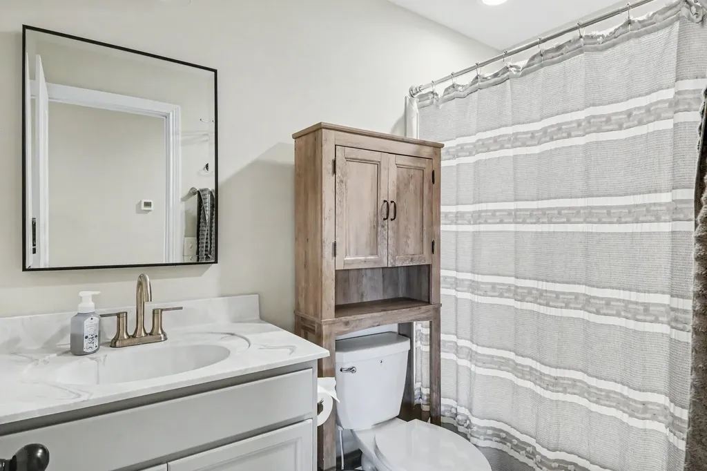 824 Snapdragon Court Clarksville TN 37042