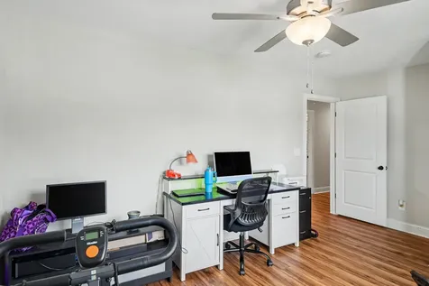 824 Snapdragon Court Clarksville TN 37042
