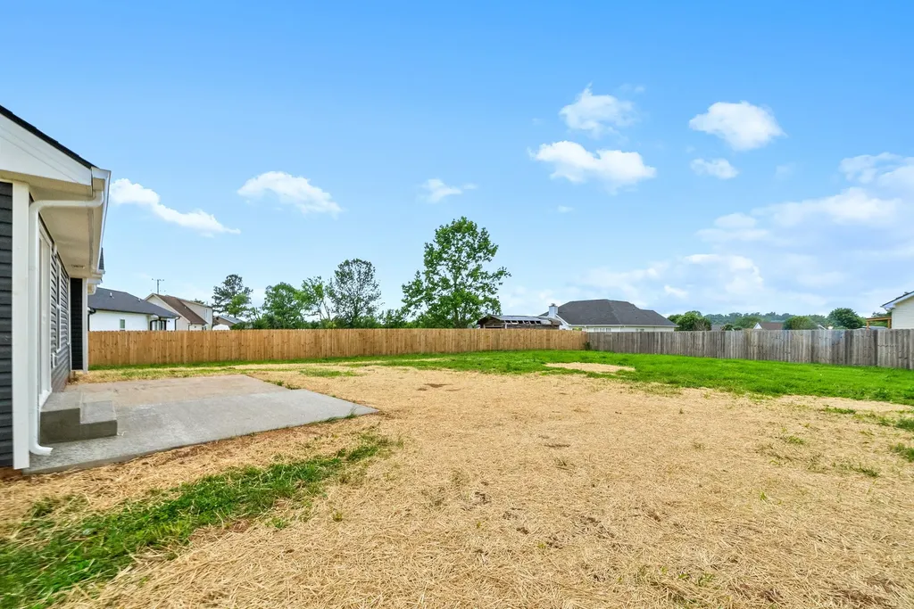 3800 Roscommon Way Clarksville TN 37040