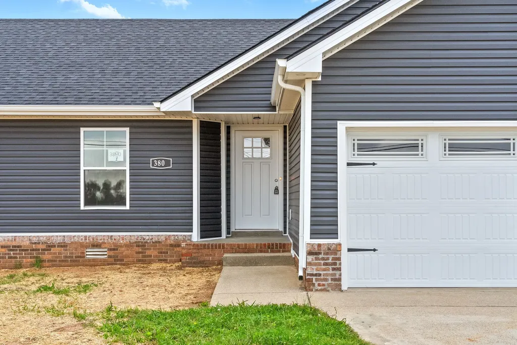 3800 Roscommon Way Clarksville TN 37040