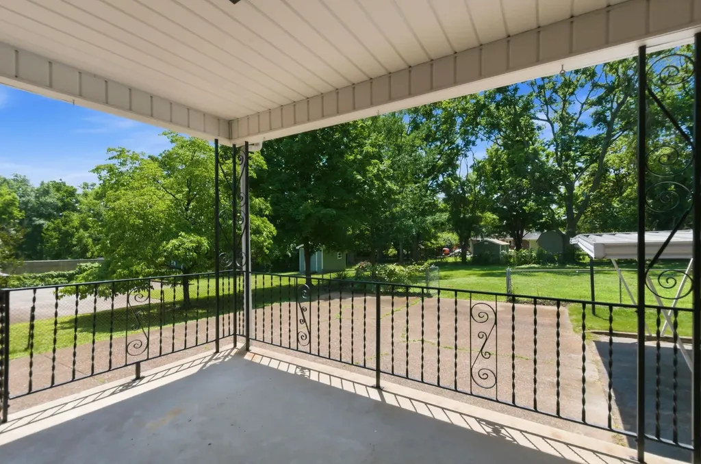 521 Landon Drive Nashville TN 37220