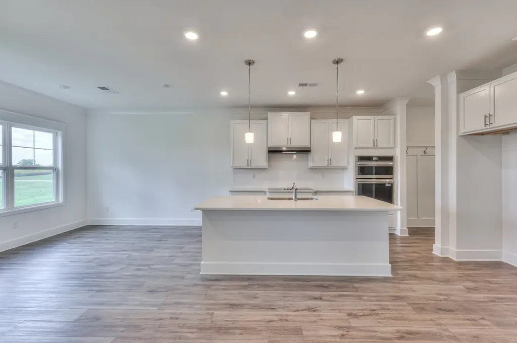 136 Yuma Lane White House TN 37188