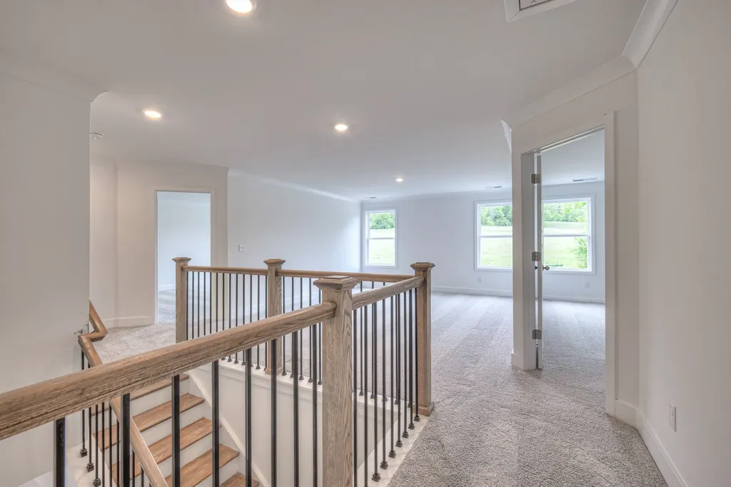 136 Yuma Lane White House TN 37188