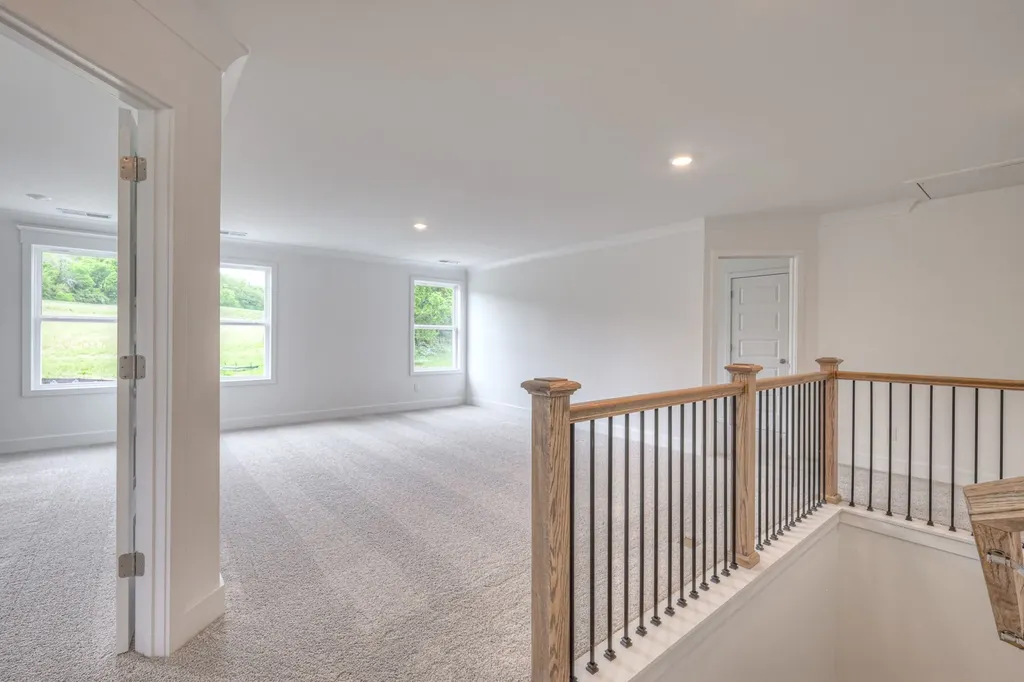 136 Yuma Lane White House TN 37188