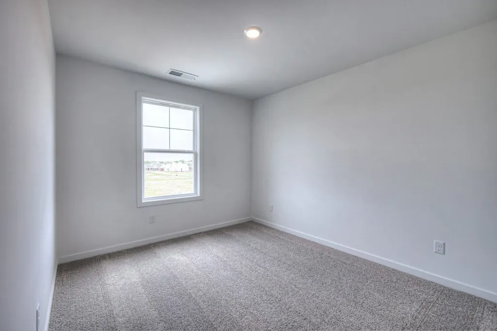 136 Yuma Lane White House TN 37188