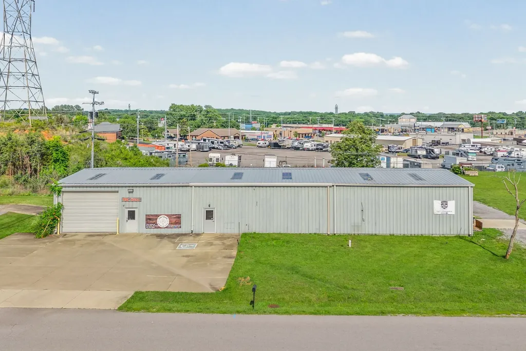 1761 Jardco Drive Clarksville TN 37040