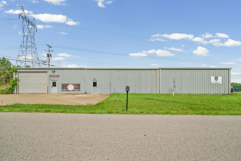 1761 Jardco Drive Clarksville TN 37040