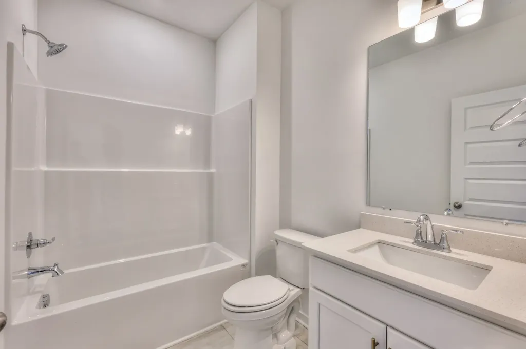 2106 Layla Lane White House TN 37188