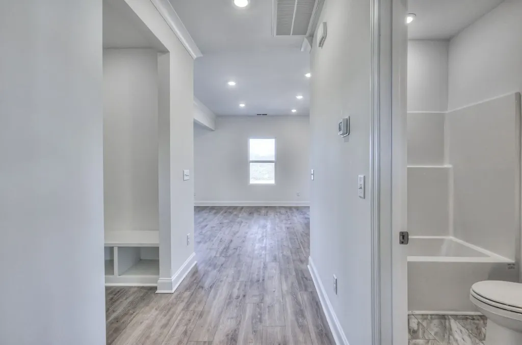 2098 Layla Lane White House TN 37188