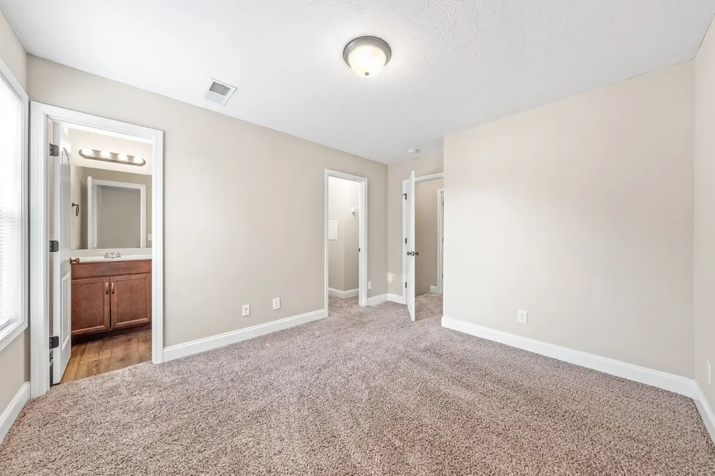 1760 Springwater Drive Clarksville TN 37042