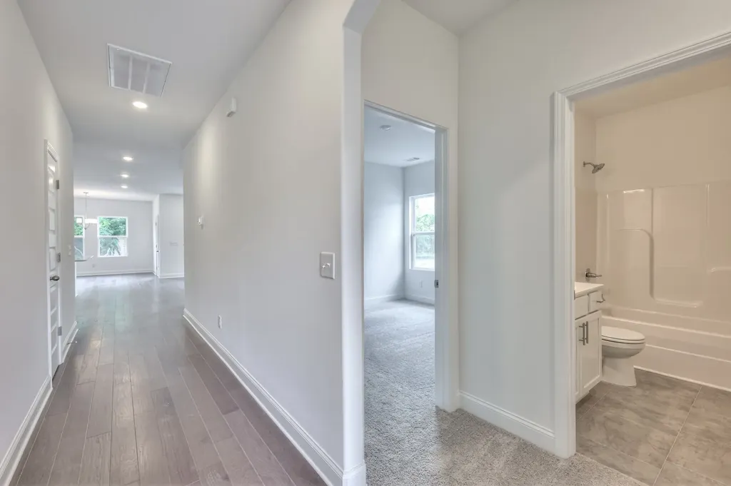 2163 Layla Lane White House TN 37188