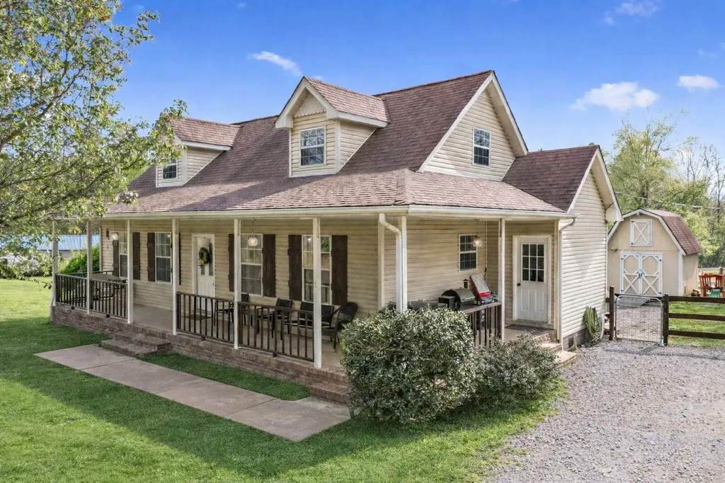 8334 Tatum Road Lyles TN 37098