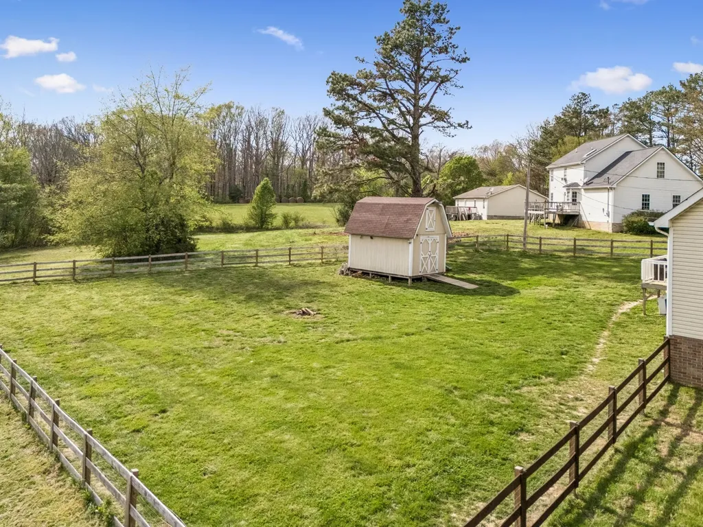 8334 Tatum Road Lyles TN 37098