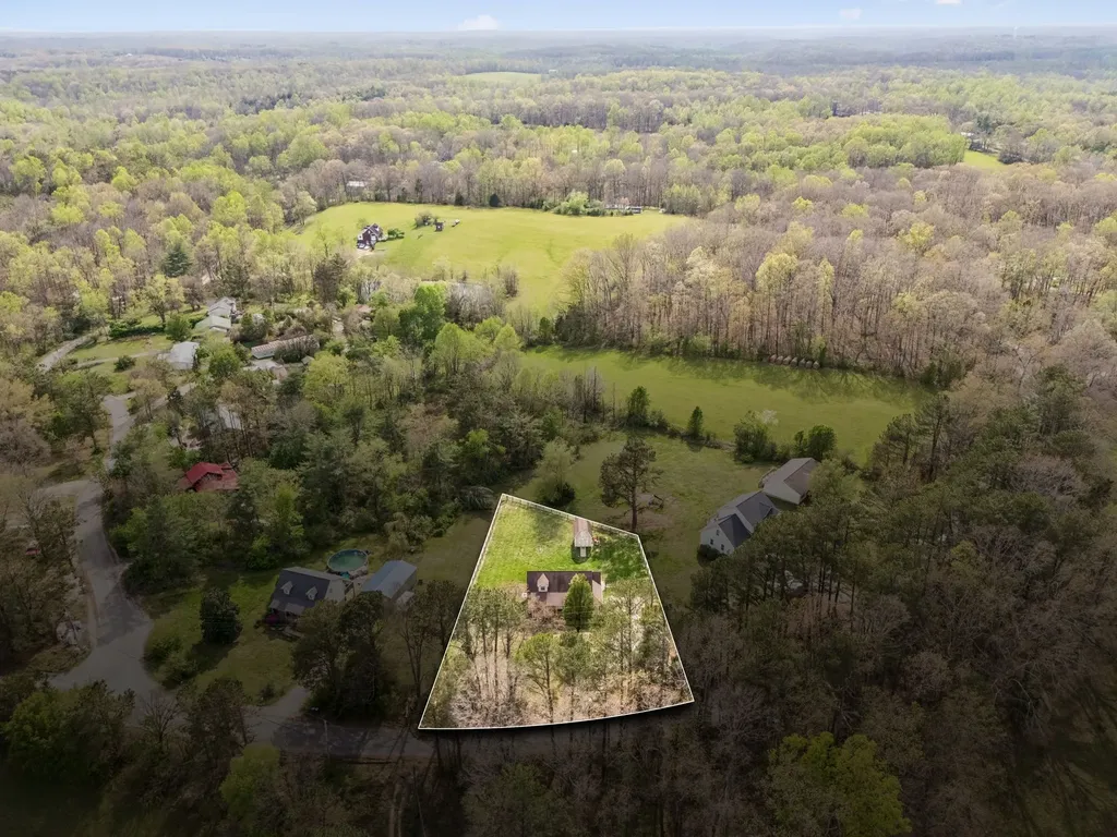 8334 Tatum Road Lyles TN 37098