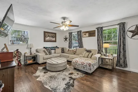 8334 Tatum Road Lyles TN 37098