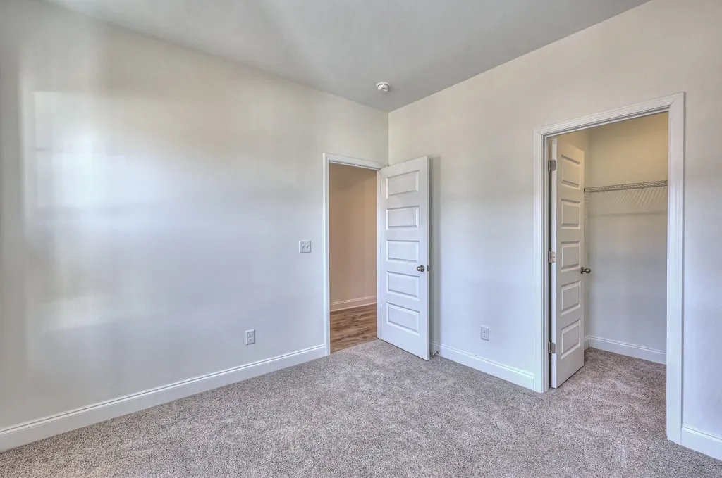 2152 Layla Lane White House TN 37188