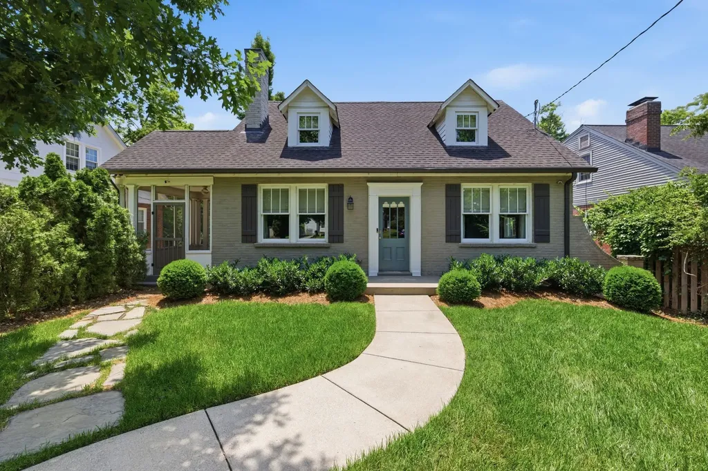 1111A Graybar Lane Nashville TN 37204