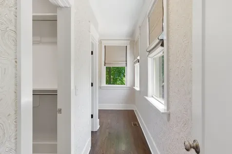 1111A Graybar Lane Nashville TN 37204