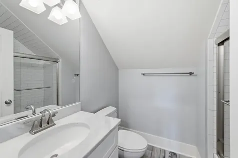 1111A Graybar Lane Nashville TN 37204