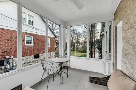 1111A Graybar Lane Nashville TN 37204