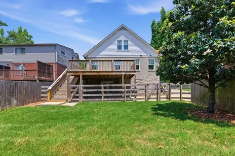 1111A Graybar Lane Nashville TN 37204