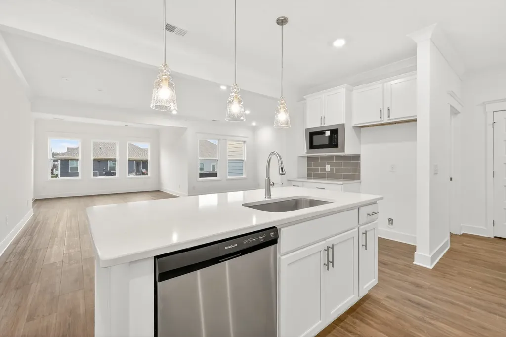132 Yuma Lane White House TN 37188
