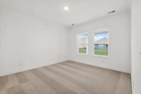132 Yuma Lane White House TN 37188