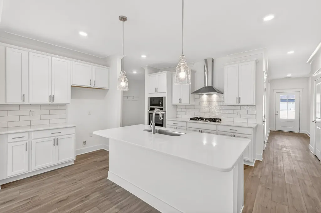 452 Charlie Place White House TN 37188