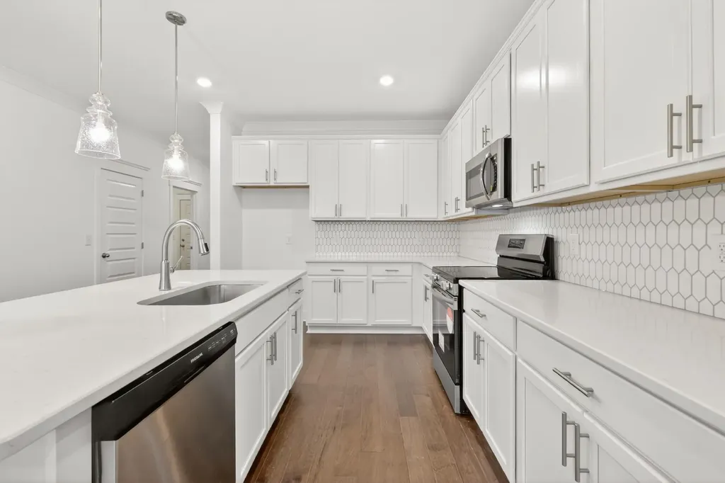444 Charlie Place White House TN 37188