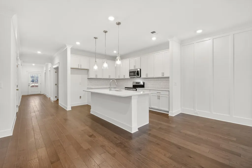 444 Charlie Place White House TN 37188