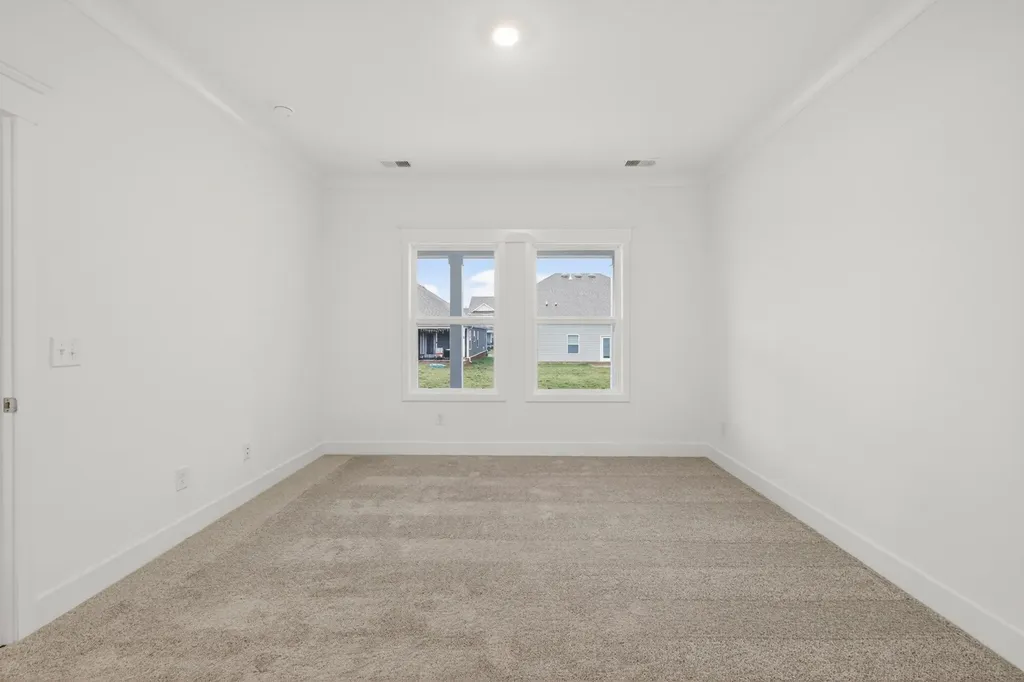 444 Charlie Place White House TN 37188