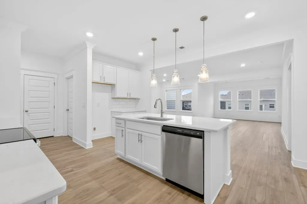 424 Charlie Place White House TN 37188
