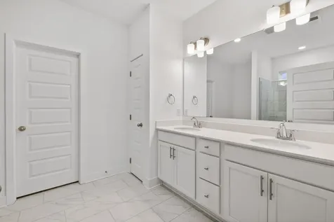 424 Charlie Place White House TN 37188