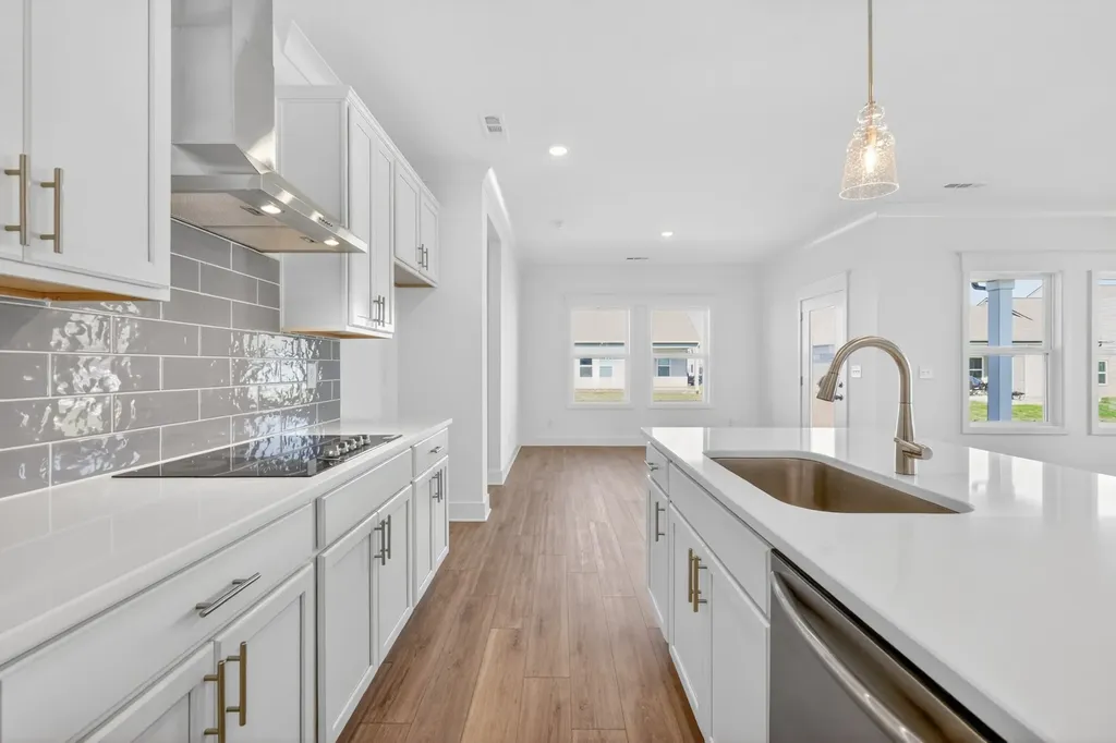 137 Yuma Lane White House TN 37188