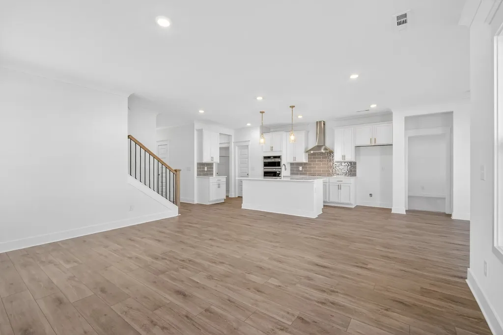 137 Yuma Lane White House TN 37188
