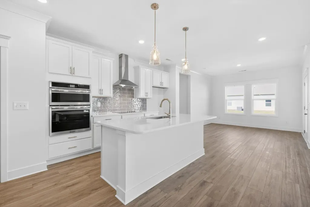 137 Yuma Lane White House TN 37188