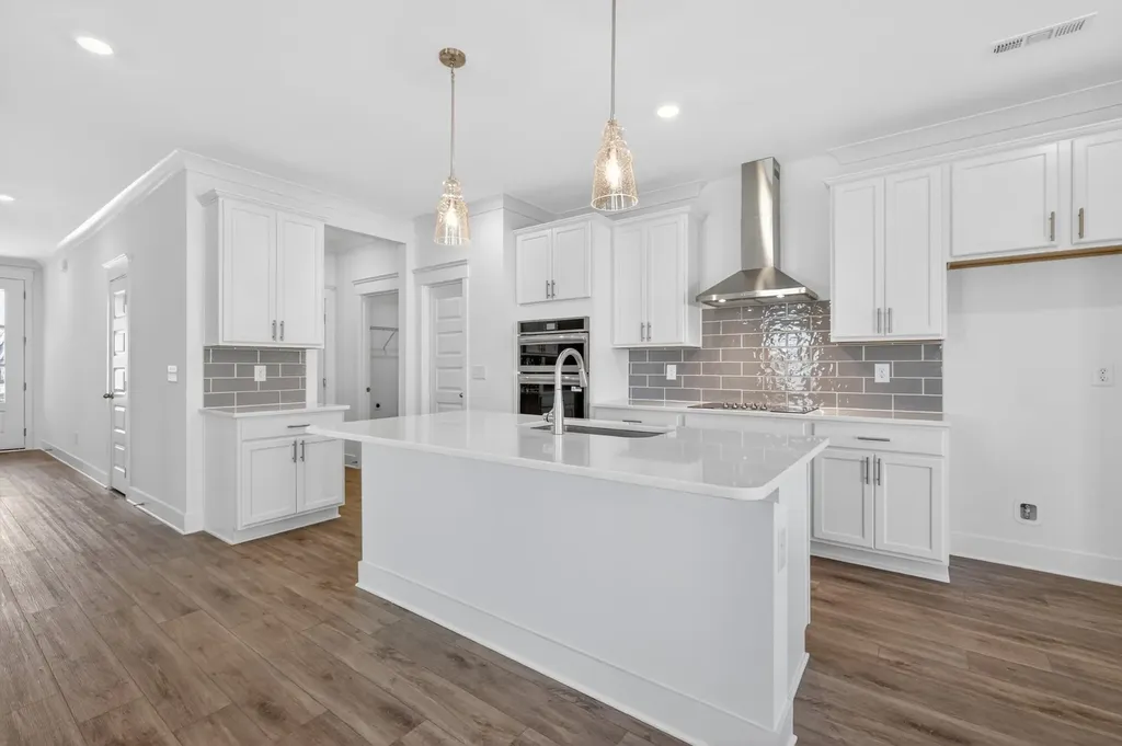 137 Yuma Lane White House TN 37188